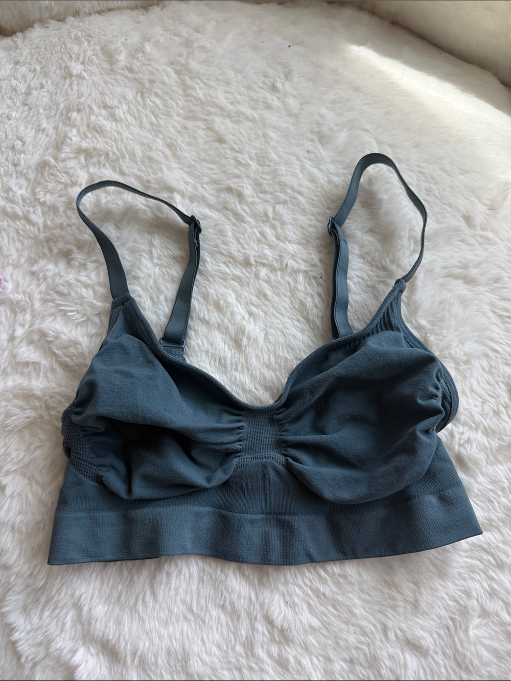 Skims Seamless Sculpt Bra bralette blue shapewear shape
wear